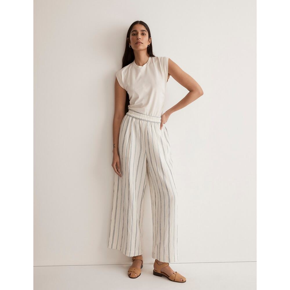Madewell The Untailored Wide-Leg Crop Pant in Striped Lightspun in Ocean Size S